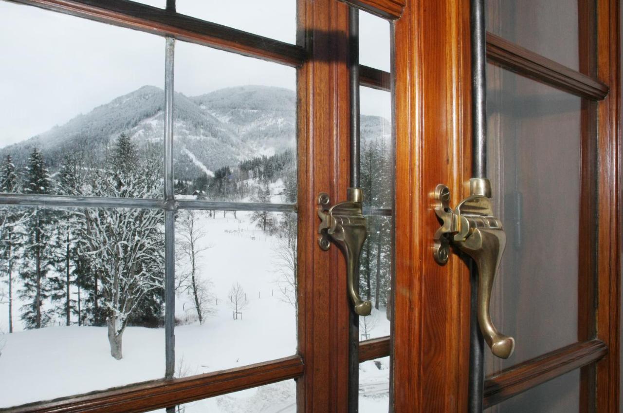 Schlossresidenz Fischhorn Bruck an der Grossglocknerstrasse Exterior photo